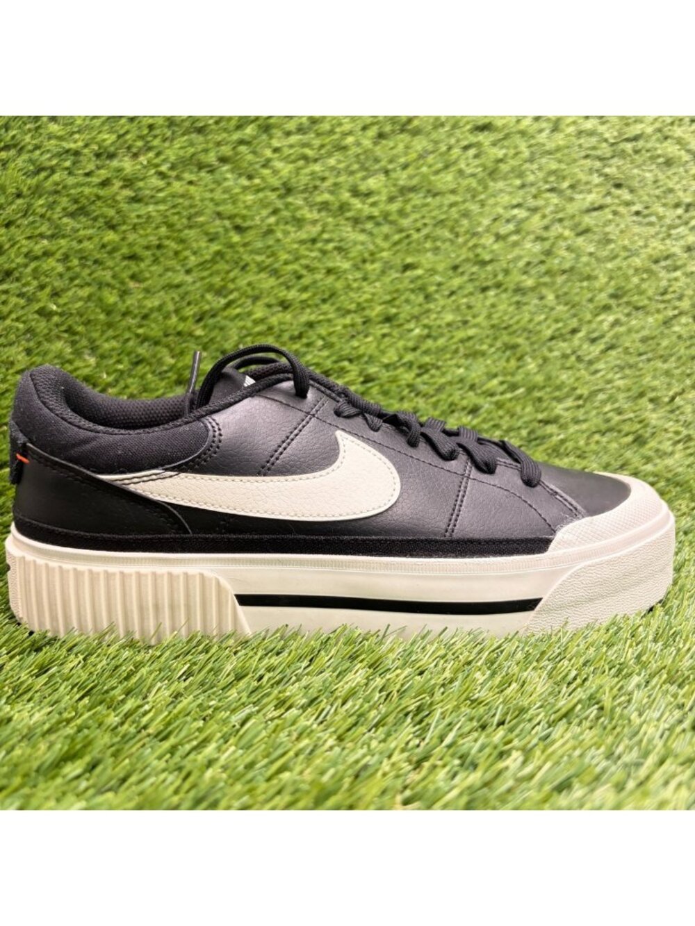 Nike Court Legacy Lift Womens Size 9 Black White Athletic Leather Shoes Sneakers